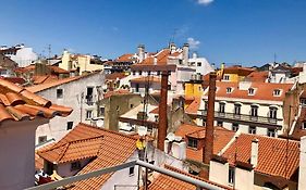 32 Top - Center Of Lisbon Duplex Apartment, Barrio Alto